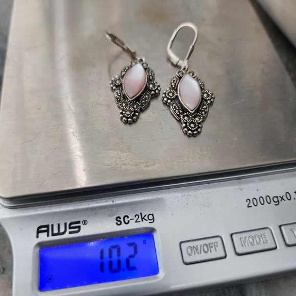 Sterling Silver Mother of Pearl Marcasite Earrings Drop Dangle - Picture 8 of 8